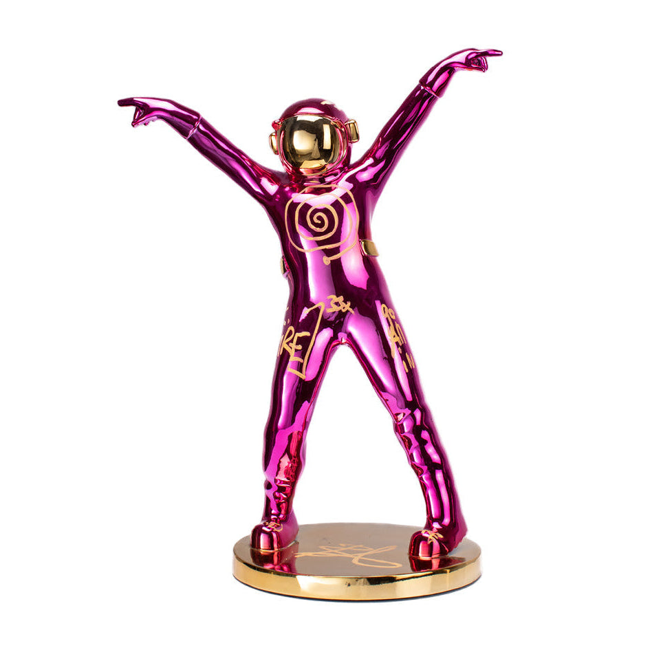 THE DANCING SPACEMAN